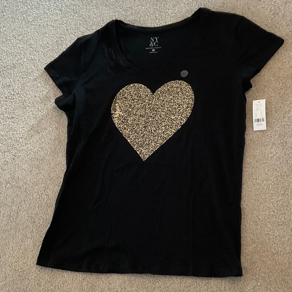 size XL, bust up to 44” inches, heart of gold sequin shirt, new condition - Picture 4 of 8